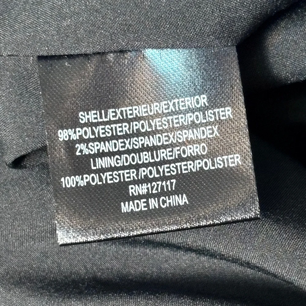 Badgley Mischka Black Label Gown |‎ Size 8 | Ruffle Pearl Halter Formal Dress